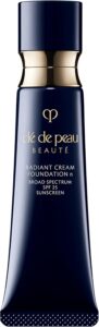 Clé de Peau Beauté Radiant Cream Foundation SPF 25